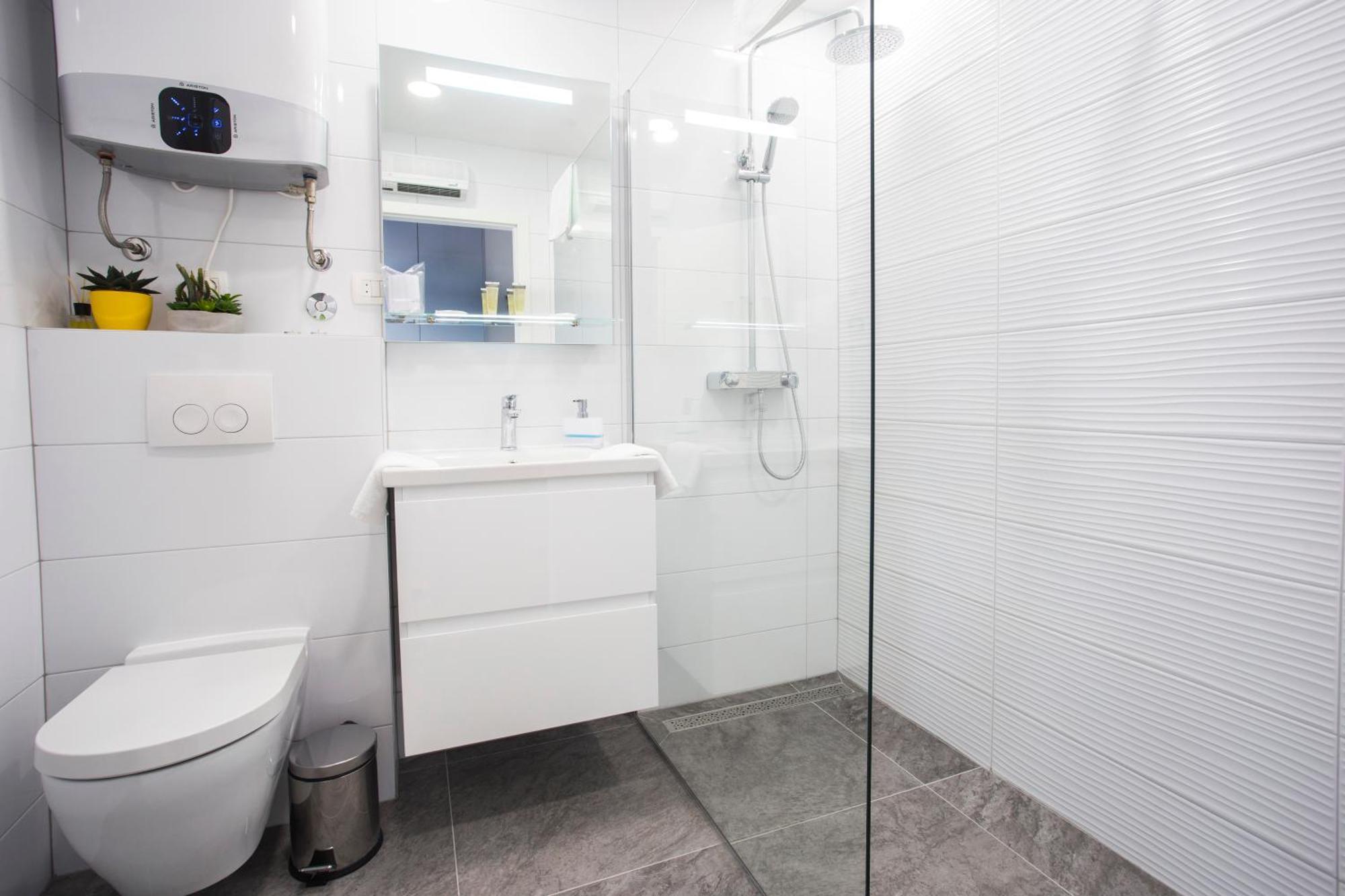 Royal Suites-Sky Split Kamer foto