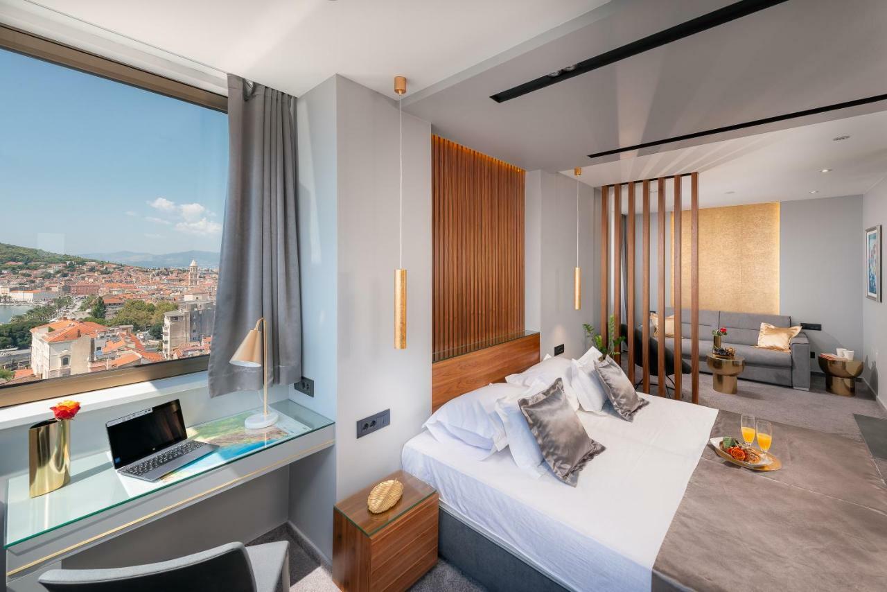 Royal Suites-Sky Split Buitenkant foto