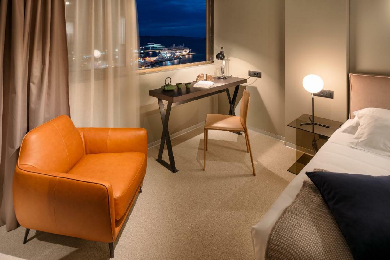 Royal Suites-Sky Split Buitenkant foto
