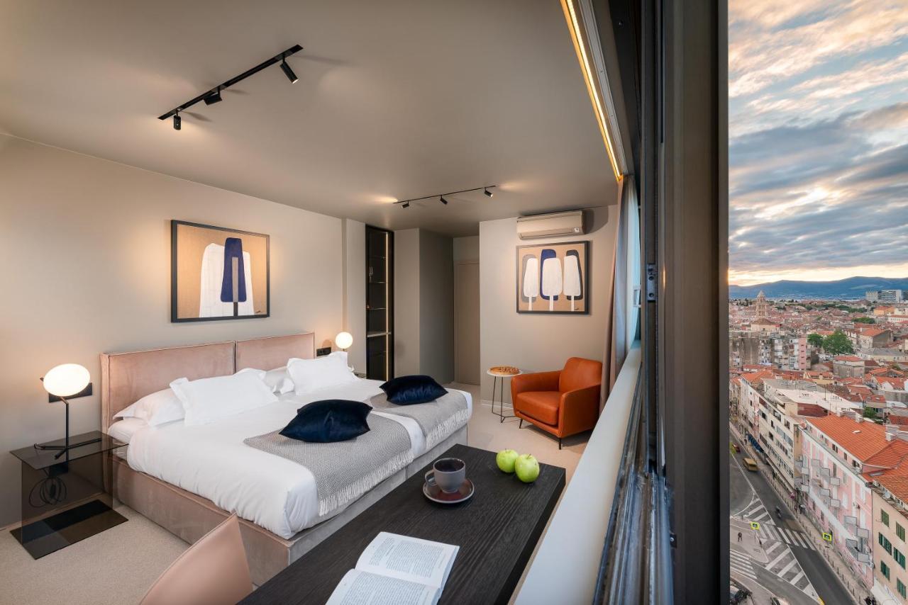 Royal Suites-Sky Split Buitenkant foto